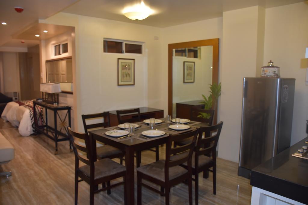 Avalu Residences Makati City Екстер'єр фото