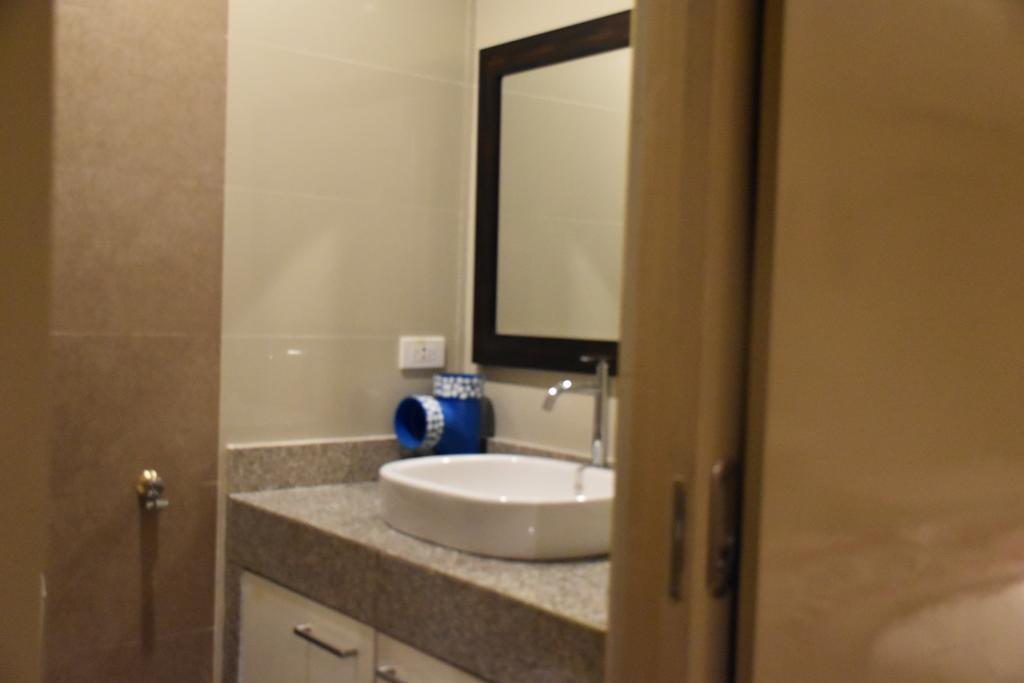 Avalu Residences Makati City Екстер'єр фото