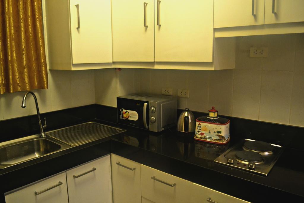 Avalu Residences Makati City Екстер'єр фото