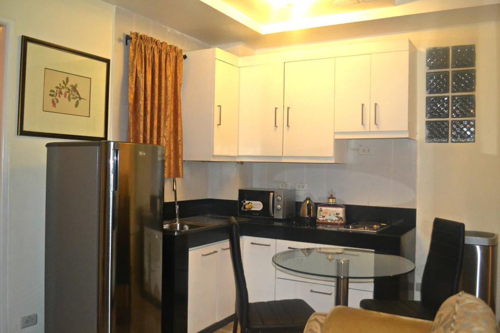 Avalu Residences Makati City Екстер'єр фото