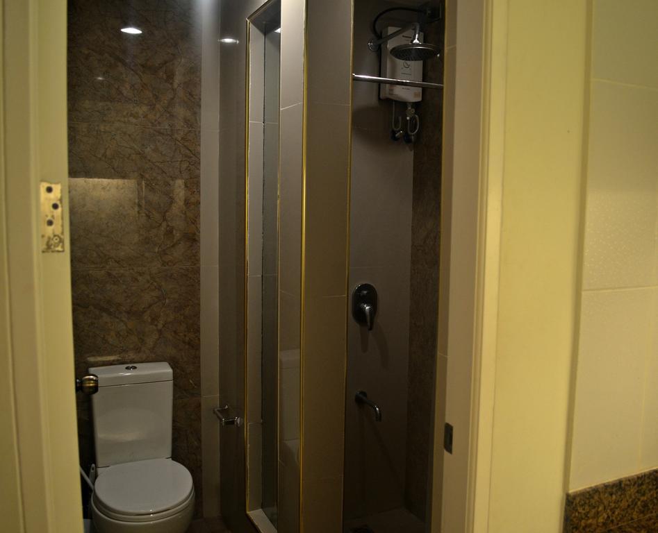 Avalu Residences Makati City Екстер'єр фото