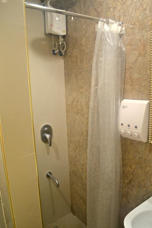Avalu Residences Makati City Екстер'єр фото